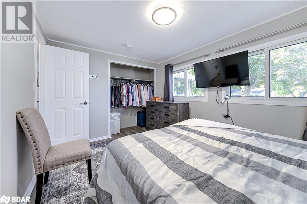 39 FLORA Drive