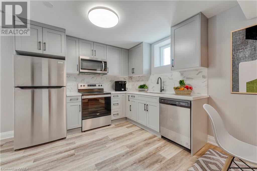 334 KINGSCOURT Avenue