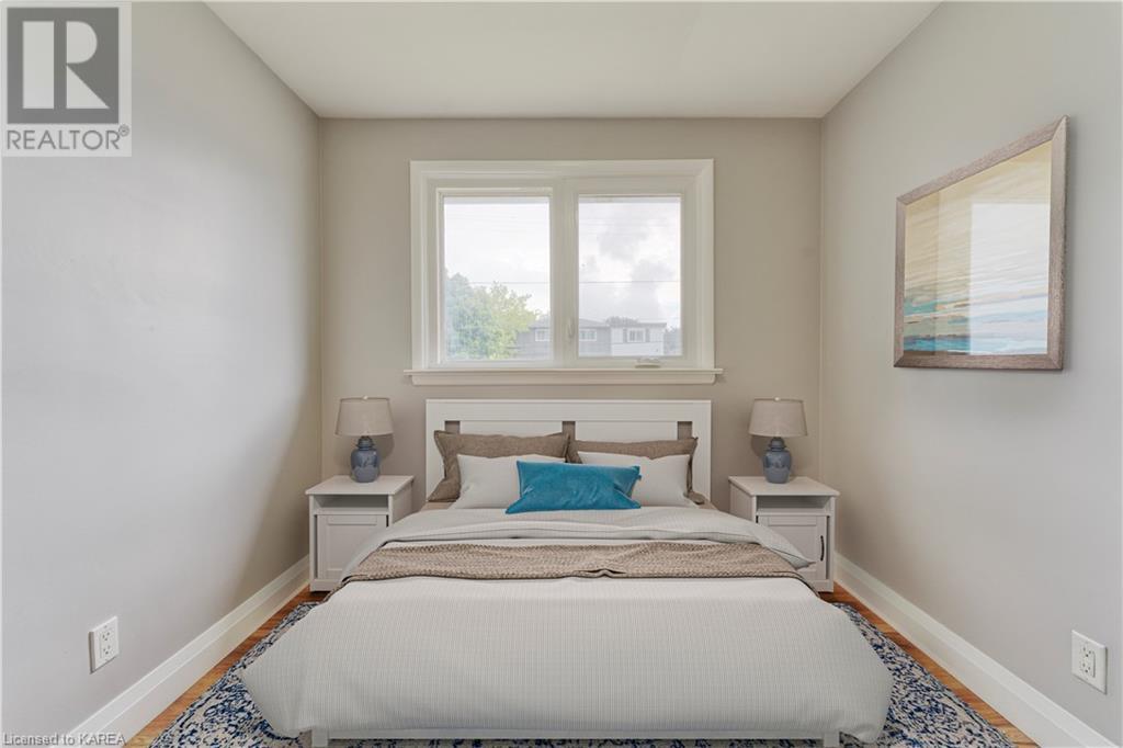 334 KINGSCOURT Avenue