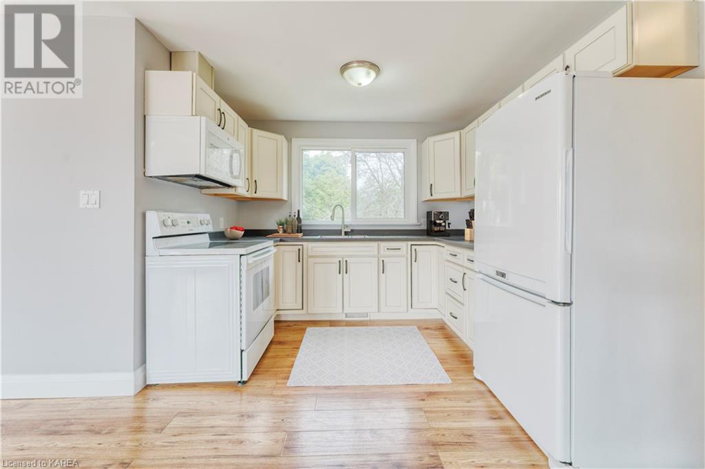 334 KINGSCOURT Avenue