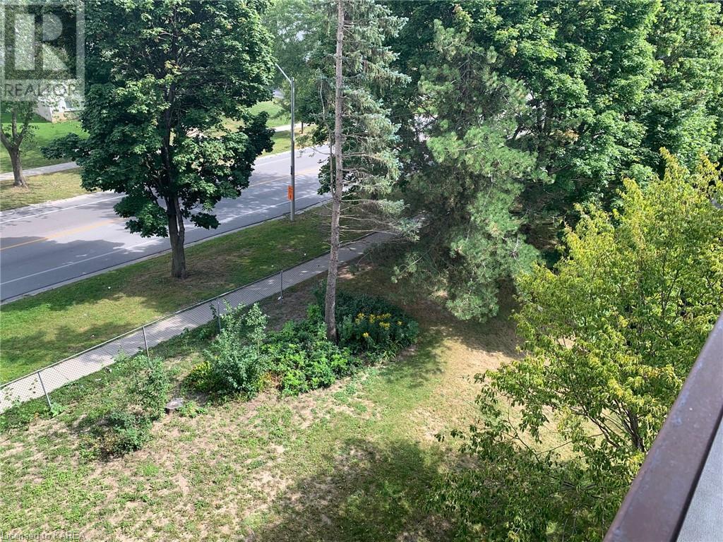 14 GREENVIEW Drive Unit# 403