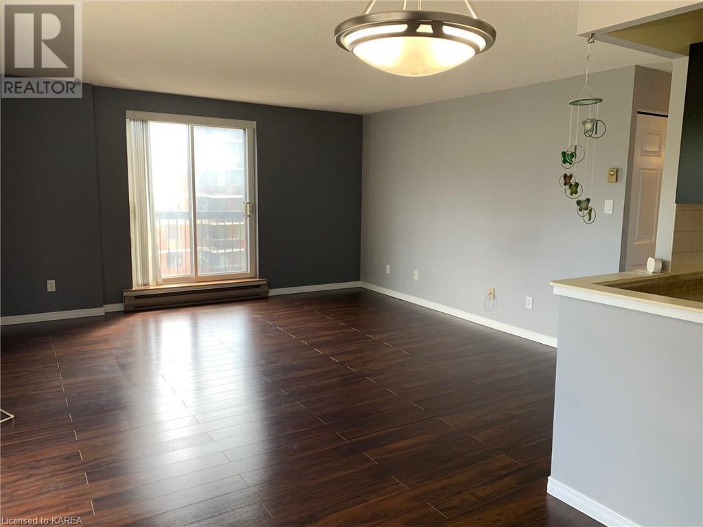 14 GREENVIEW Drive Unit# 403