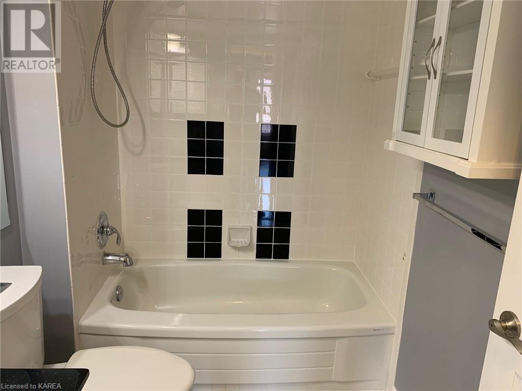 14 GREENVIEW Drive Unit# 403