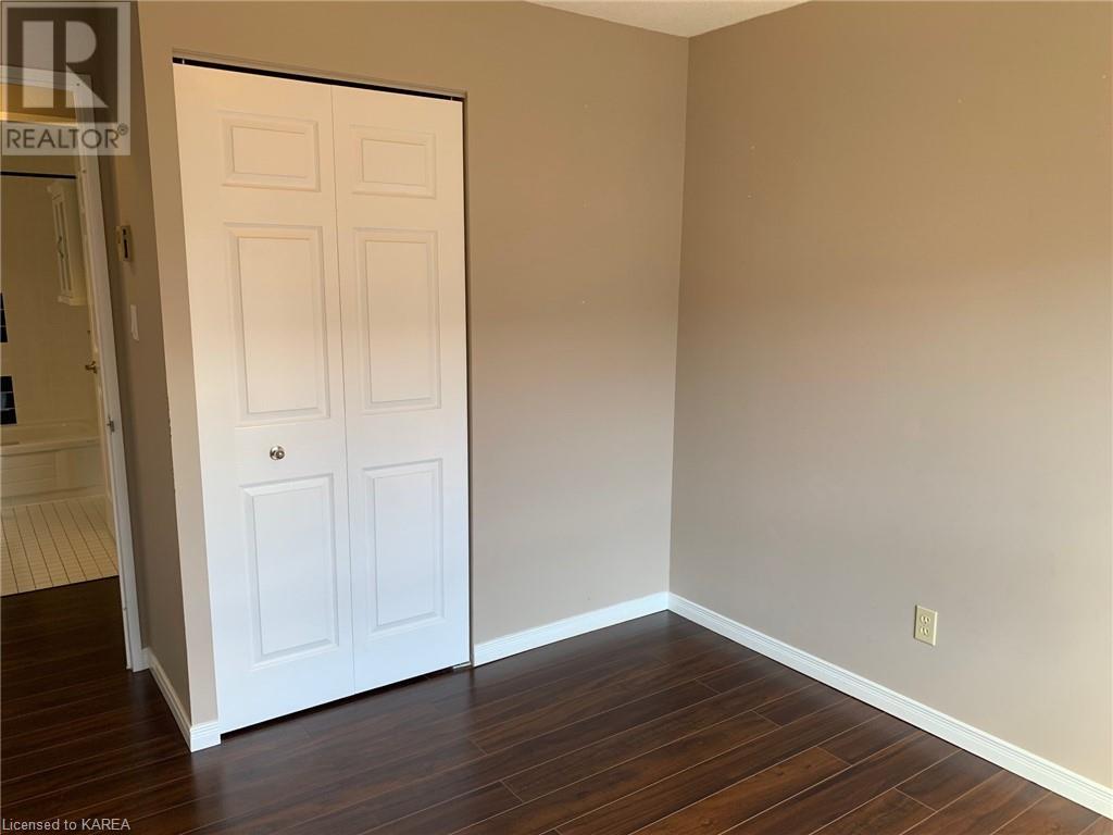 14 GREENVIEW Drive Unit# 403