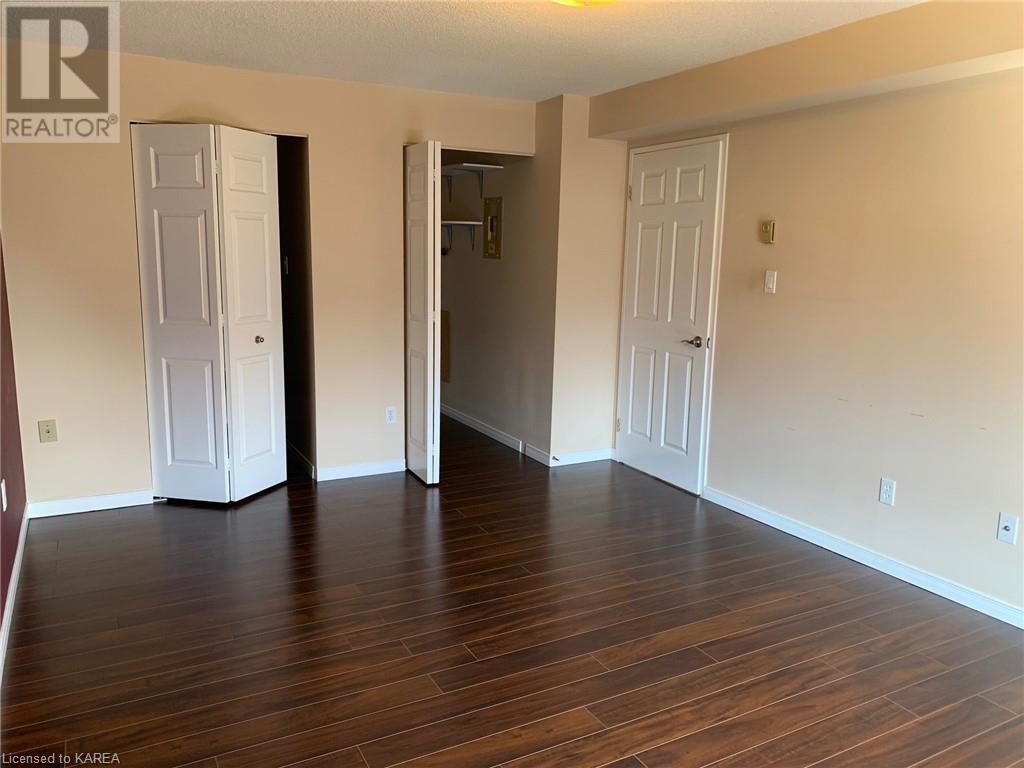 14 GREENVIEW Drive Unit# 403