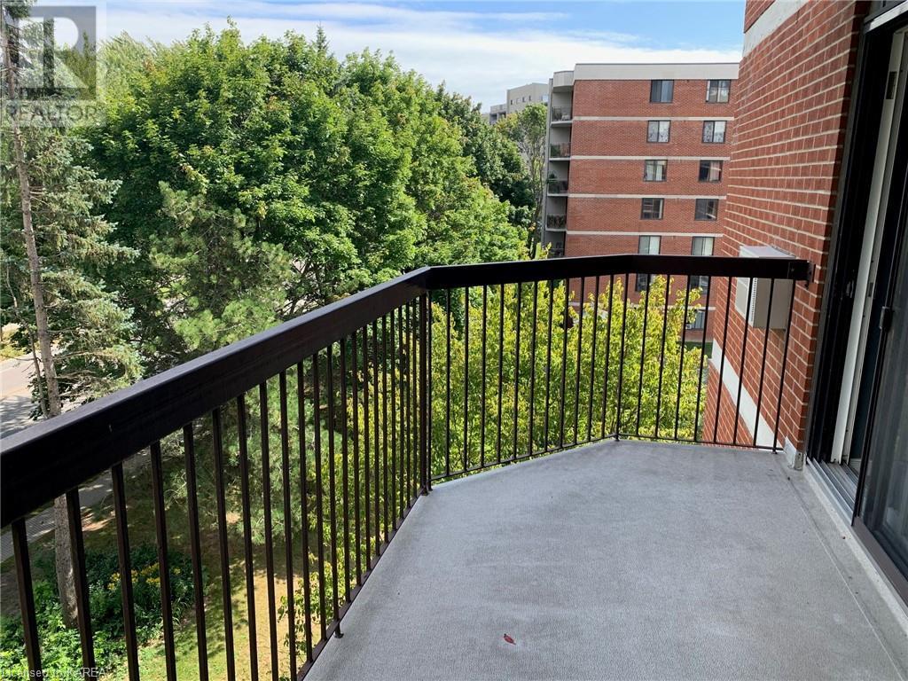 14 GREENVIEW Drive Unit# 403