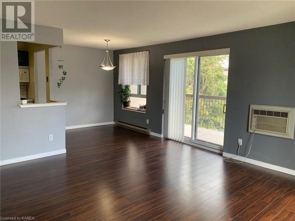 14 GREENVIEW Drive Unit# 403