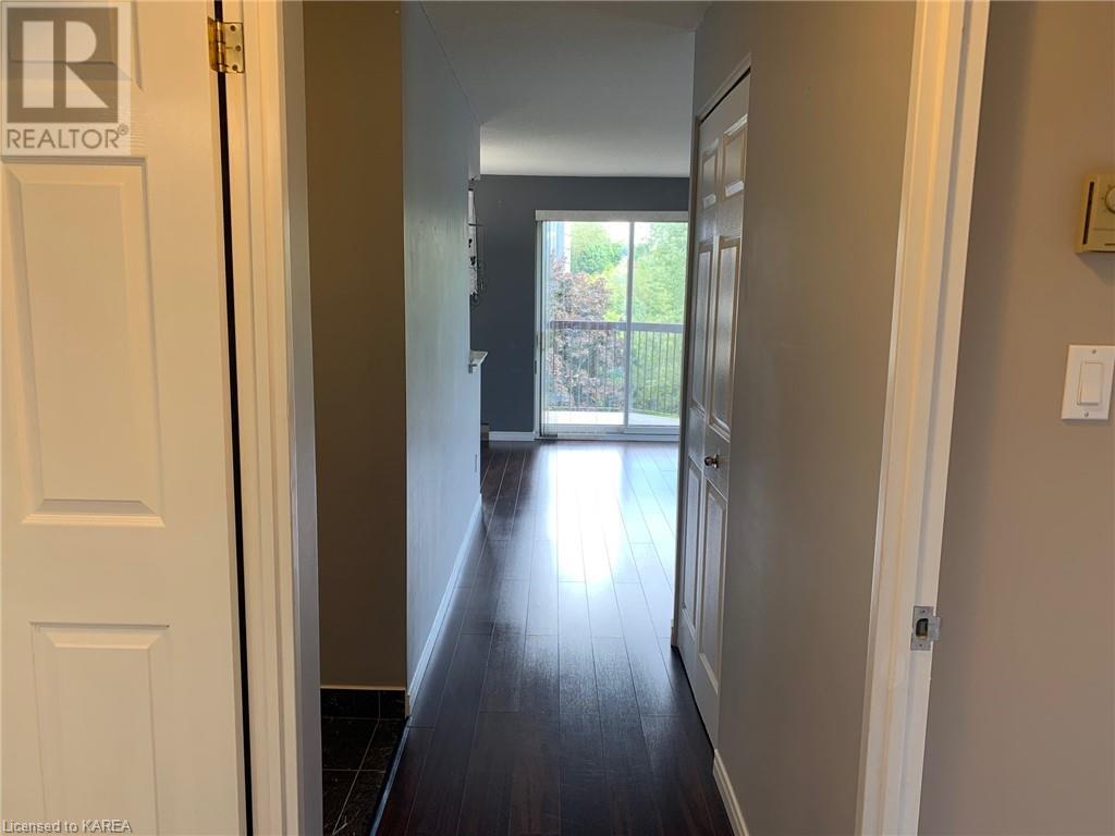 14 GREENVIEW Drive Unit# 403