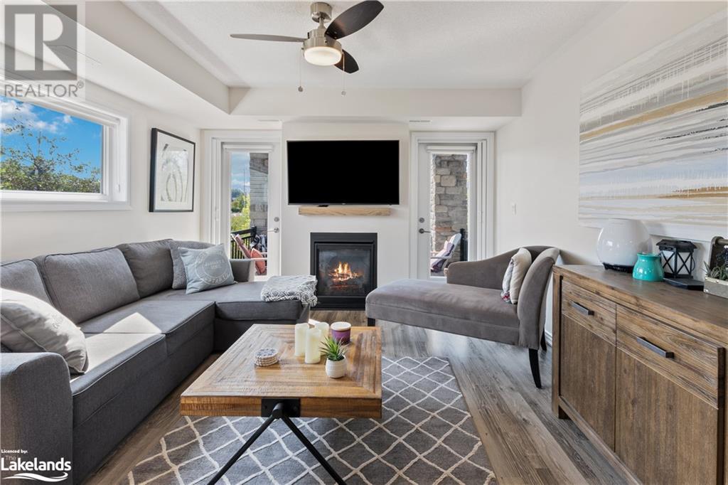4 ANCHORAGE Crescent Unit# 101
