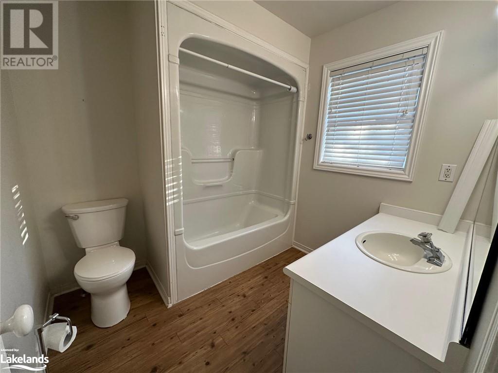 150 VICTORIA Street S Unit# 112