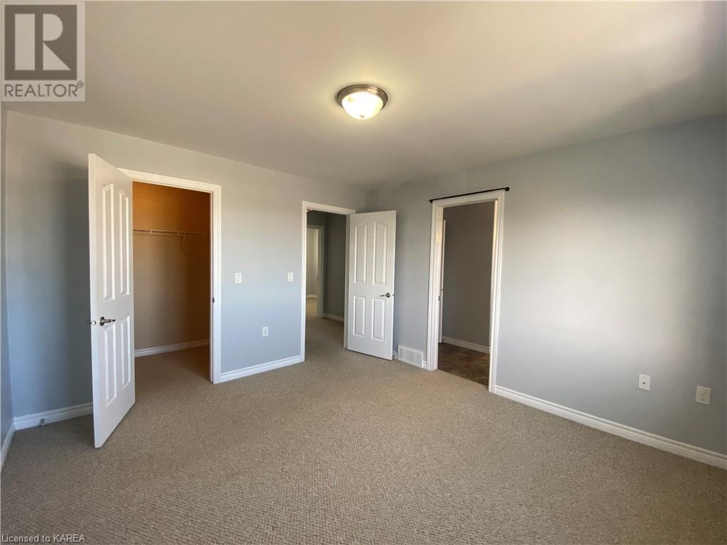 32 KARLEE Court