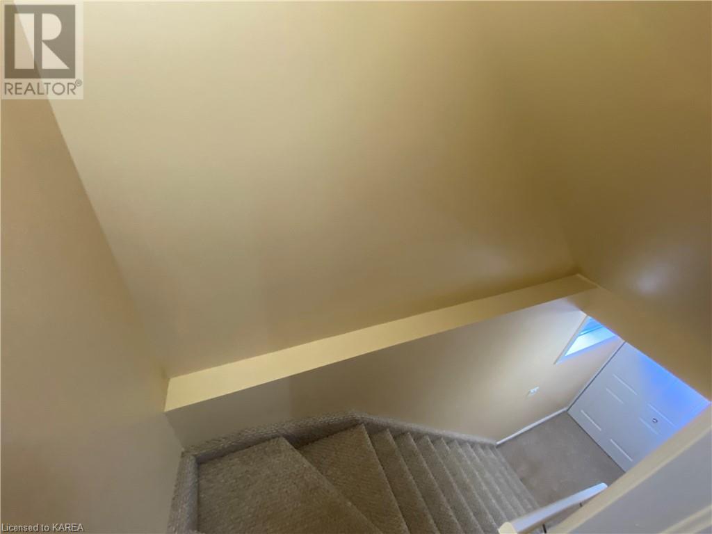 32 KARLEE Court