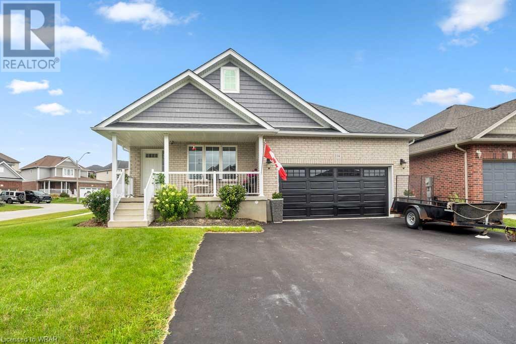 114 APPLEWOOD Street