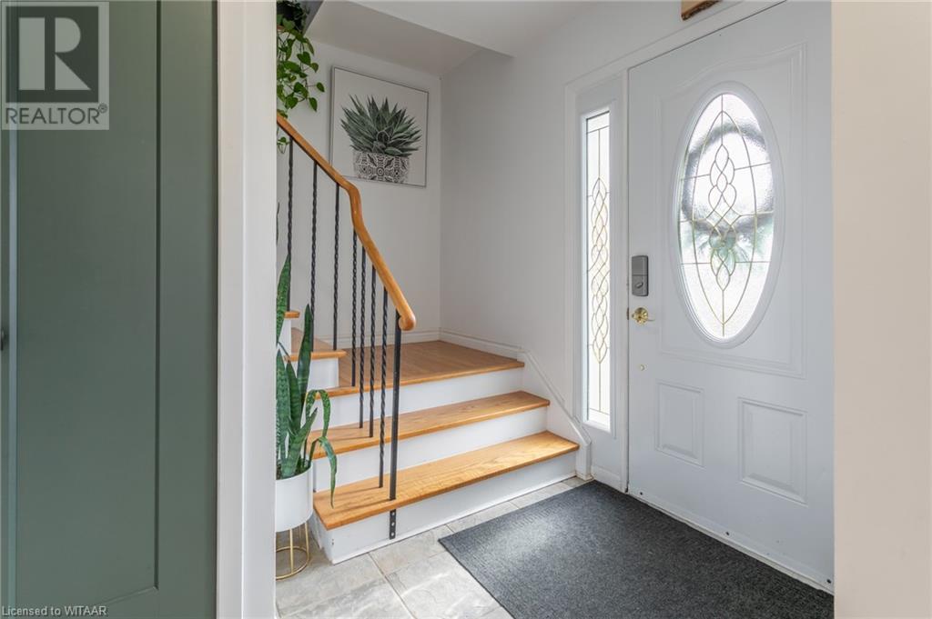 903 SUNSET Boulevard