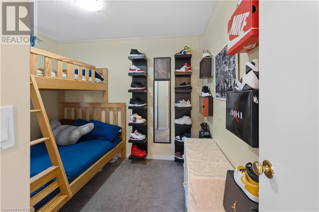 307 VANGUARD Court