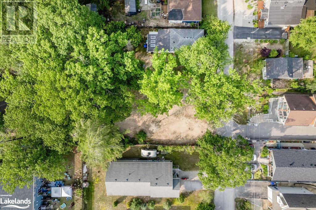 LOT 2 38 LAIDLAW Street