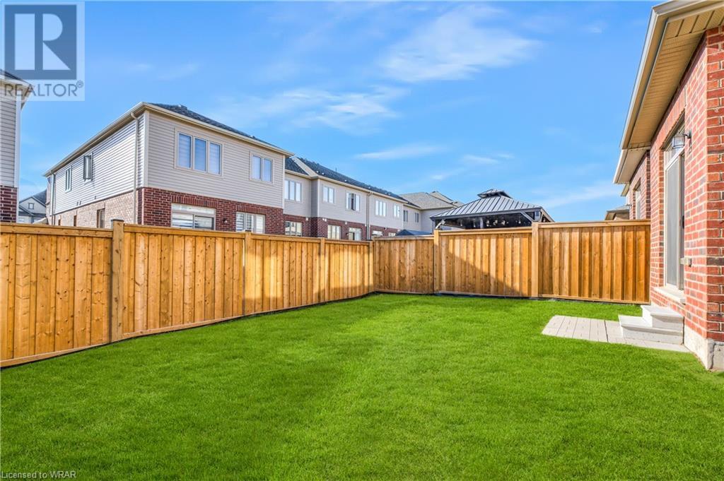 23 WILLIAM DUNLOP Street