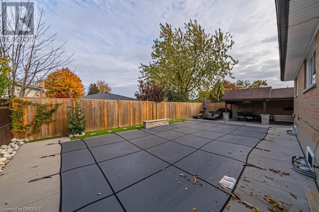 57 PENNINGTON Crescent