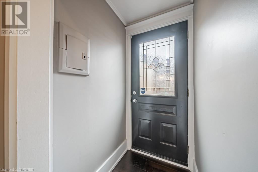 57 PENNINGTON Crescent