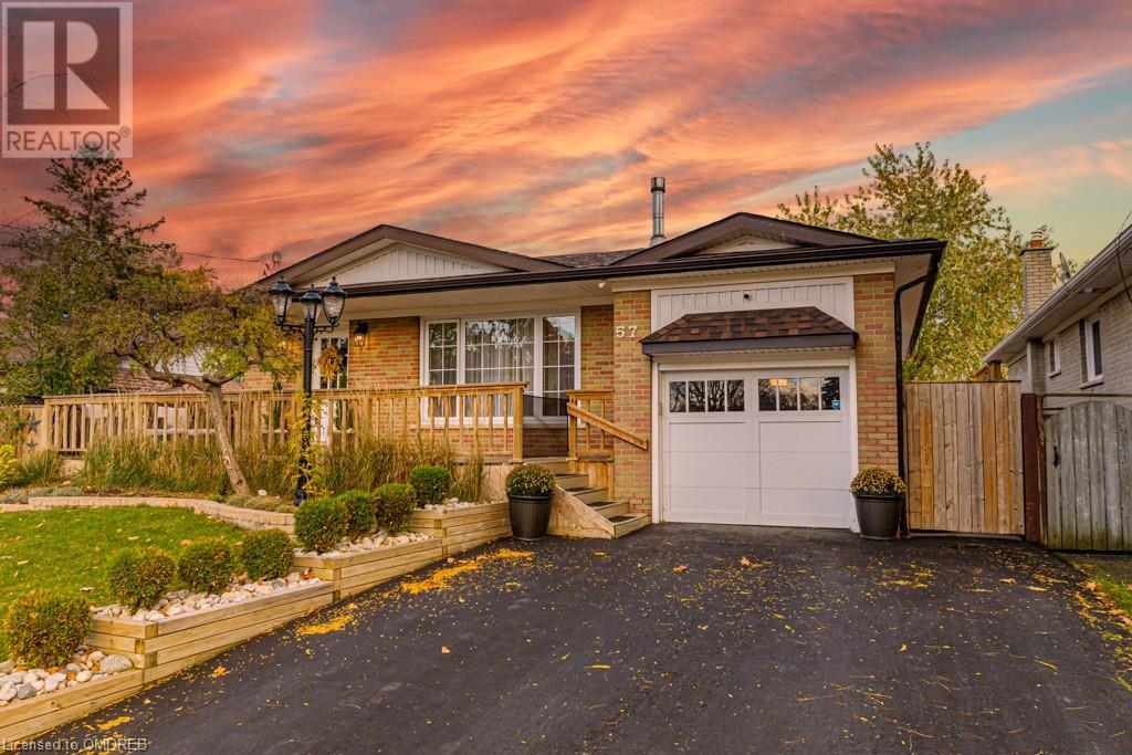 57 PENNINGTON Crescent
