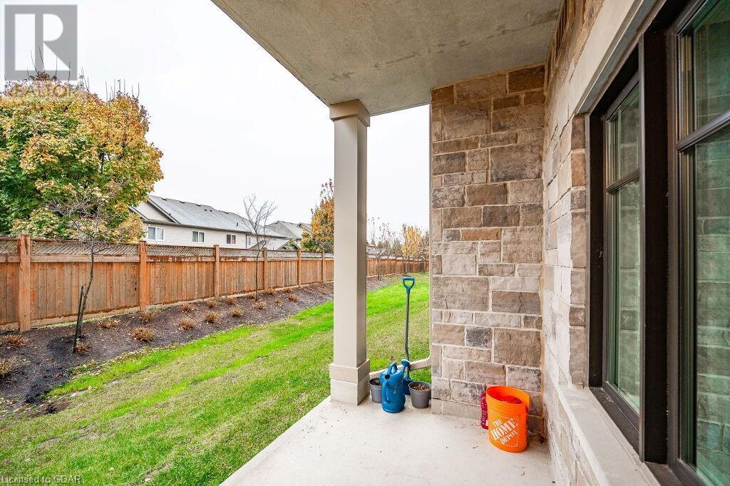 778 LAURELWOOD Drive Unit# 104