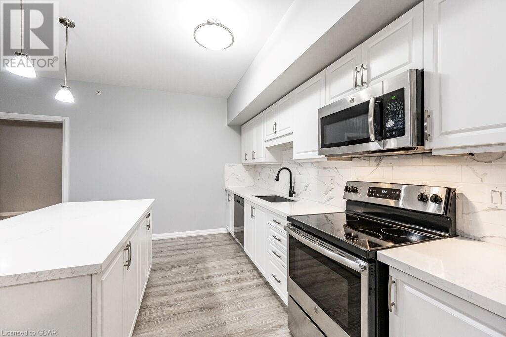 778 LAURELWOOD Drive Unit# 104