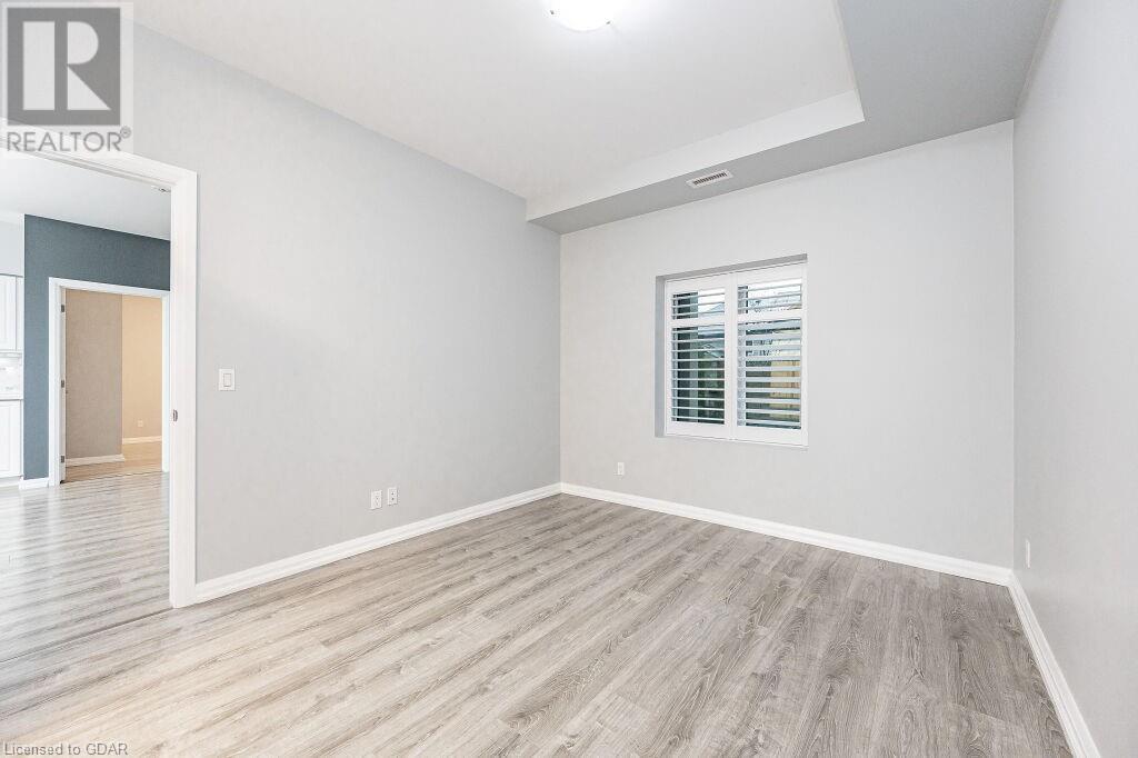 778 LAURELWOOD Drive Unit# 104