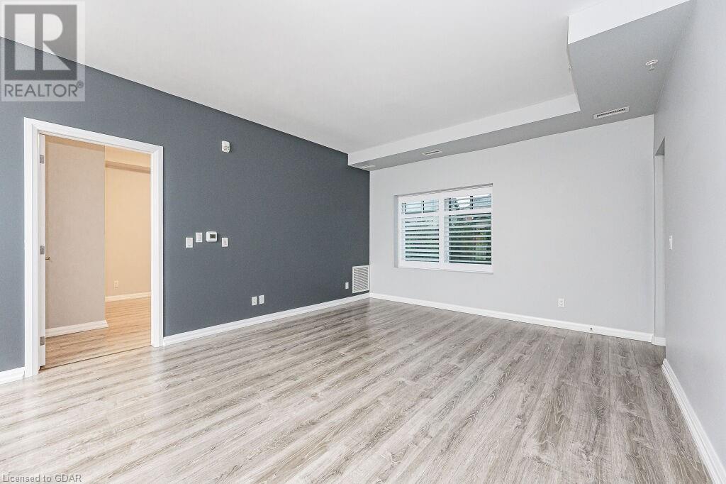 778 LAURELWOOD Drive Unit# 104