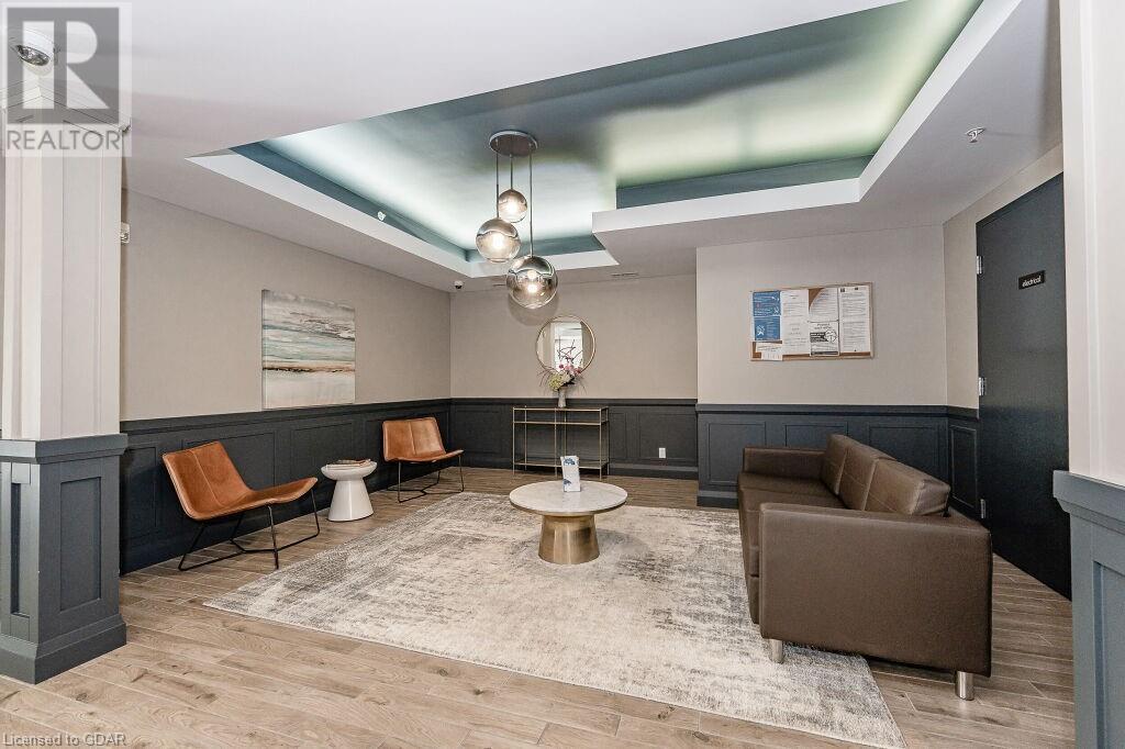 778 LAURELWOOD Drive Unit# 104