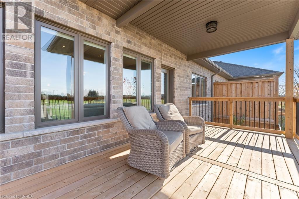 18 WINTERBERRY Lane