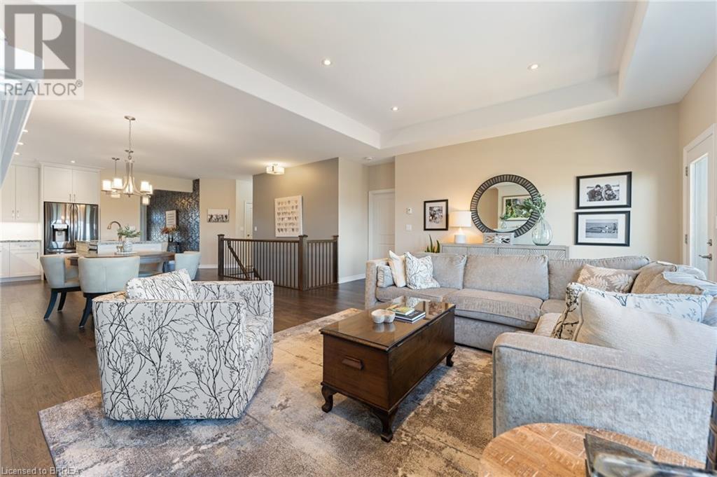 18 WINTERBERRY Lane