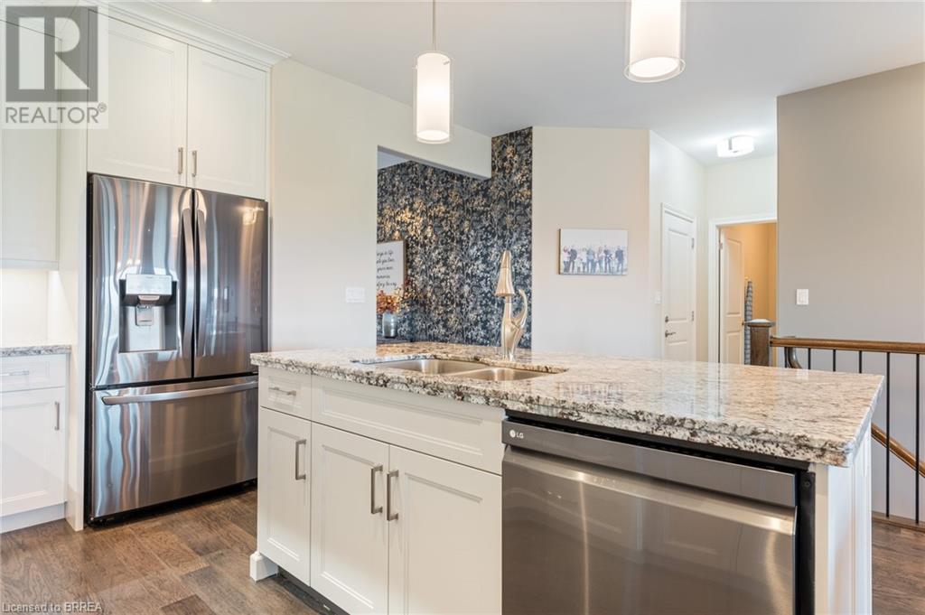 18 WINTERBERRY Lane