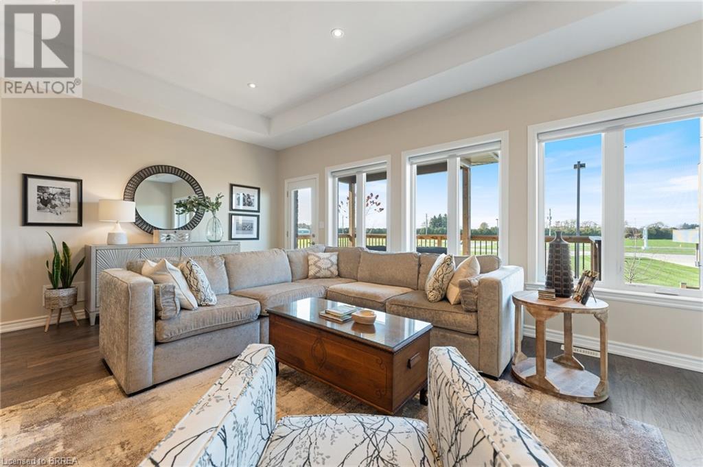 18 WINTERBERRY Lane