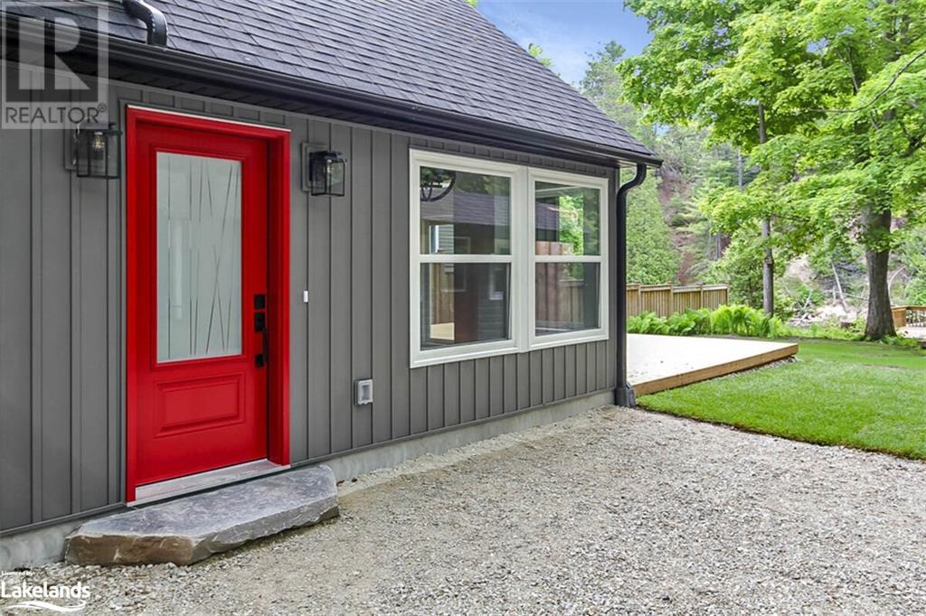 181 KNOX Road E