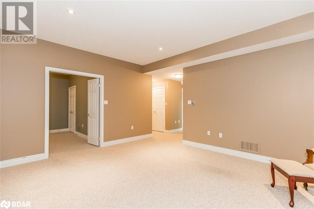 18 VIA VISTANA Road