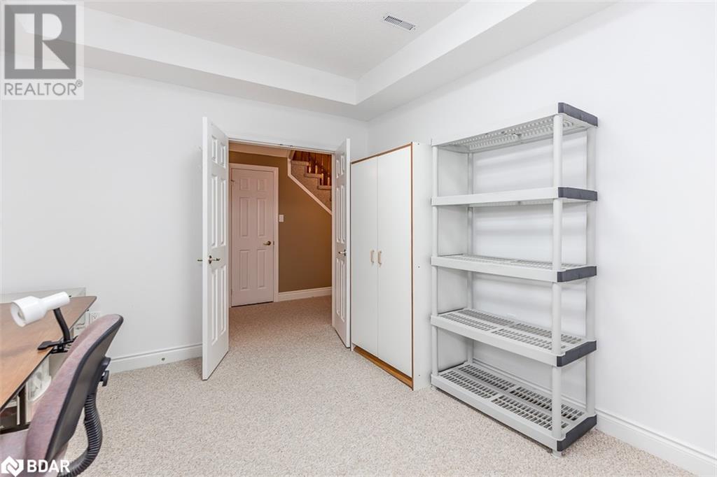18 VIA VISTANA Road