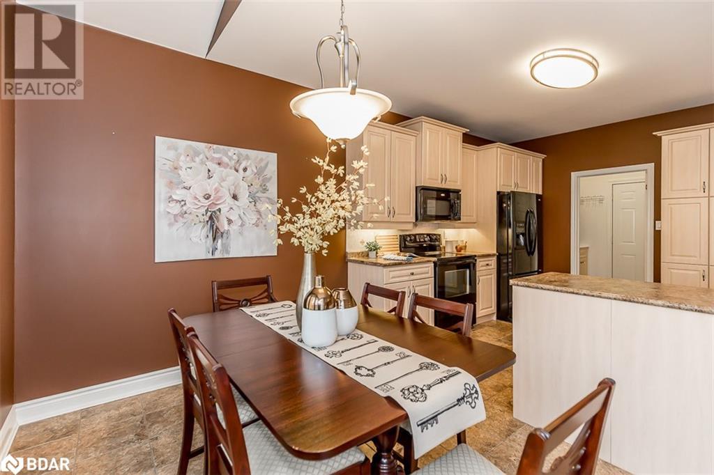 18 VIA VISTANA Road