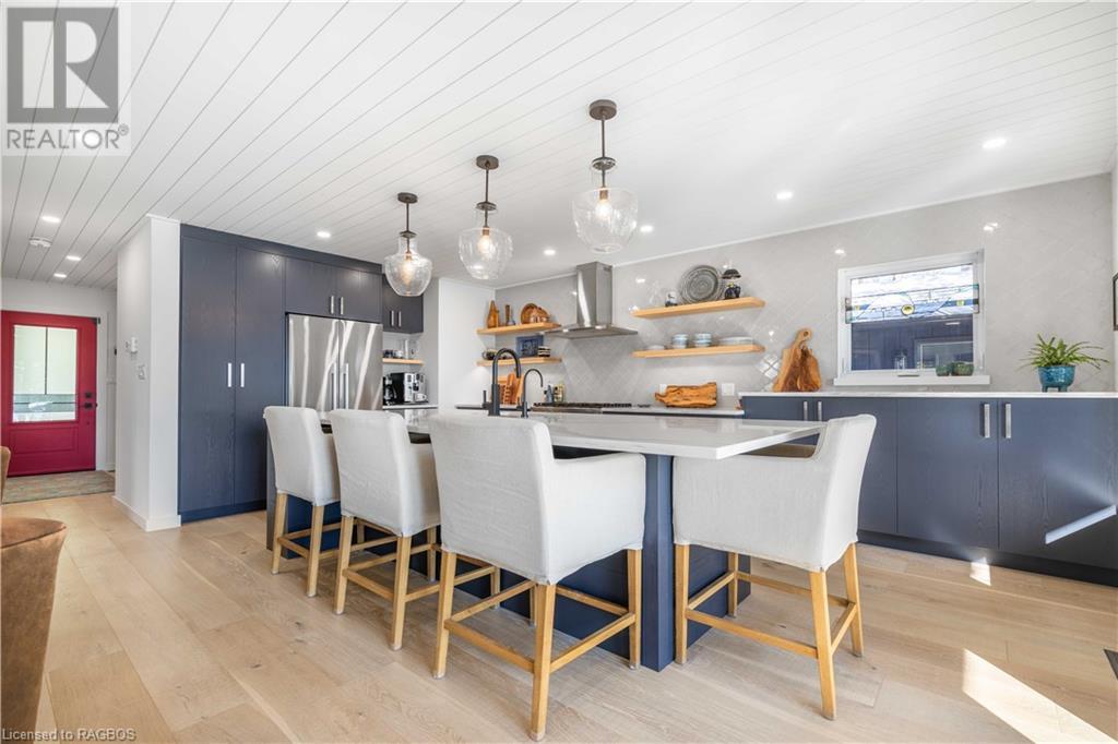 339595 PRESQU'ILE Road