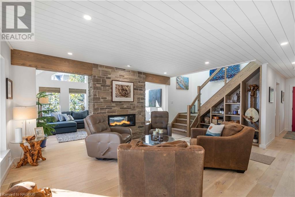 339595 PRESQU'ILE Road