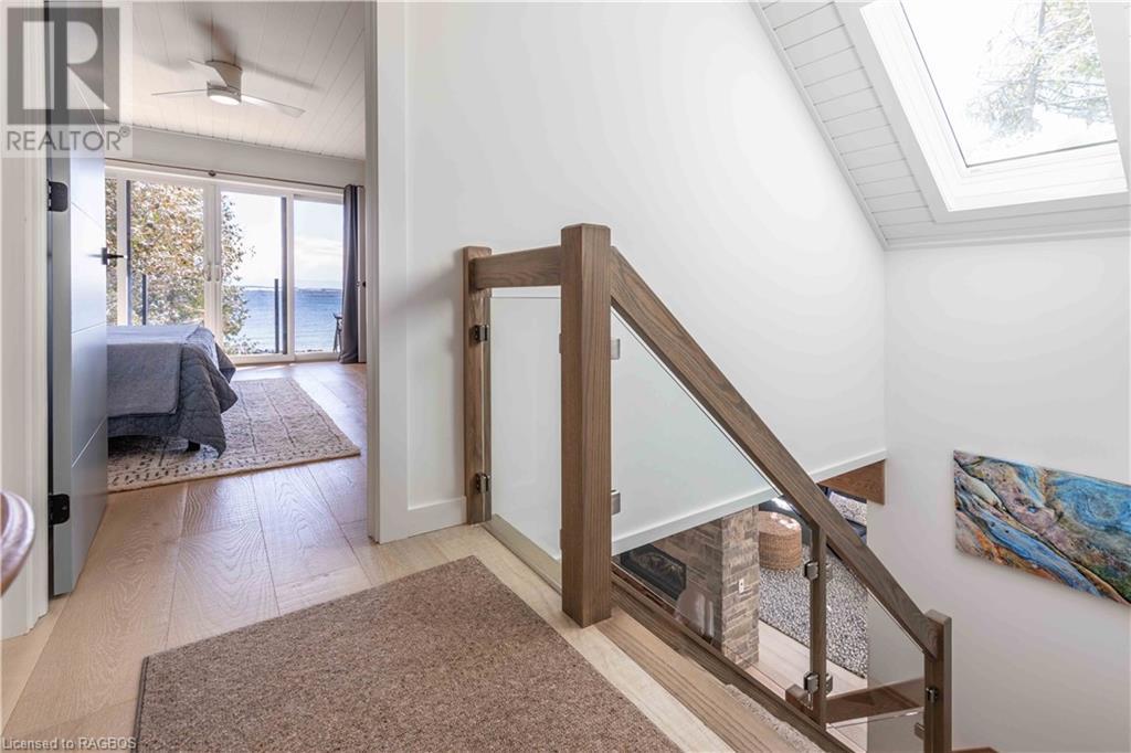 339595 PRESQU'ILE Road