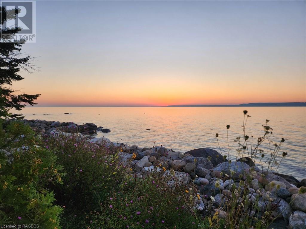 339595 PRESQU'ILE Road