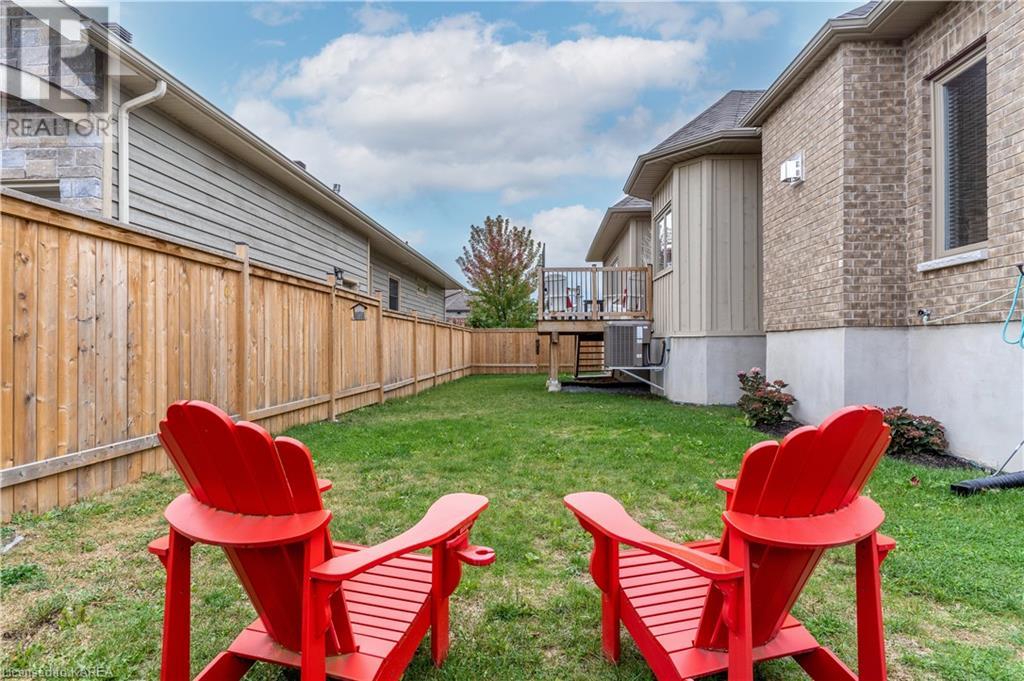876 ROSHAN Drive