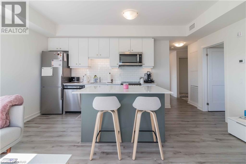 243 NORTHFIELD Drive E Unit# 401