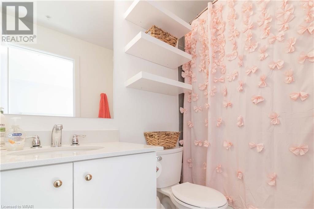 243 NORTHFIELD Drive E Unit# 401