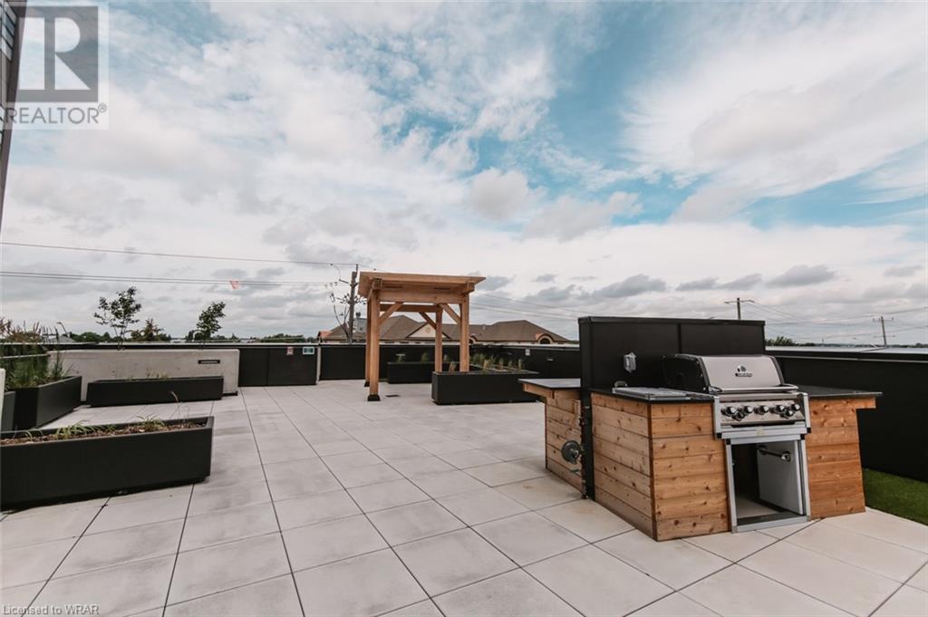 243 NORTHFIELD Drive E Unit# 401