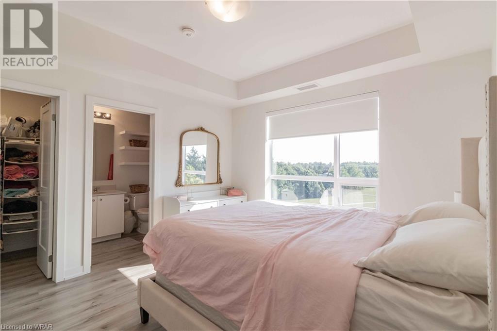 243 NORTHFIELD Drive E Unit# 401