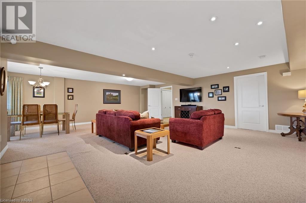 102 DEVONSHIRE Drive Unit# 6
