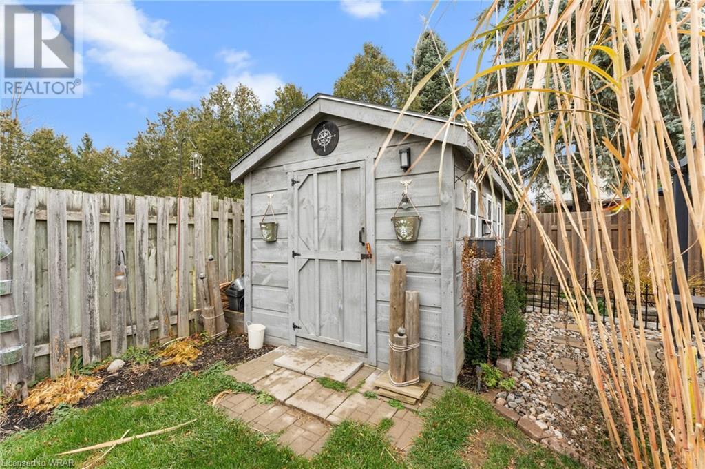 27 OAK Avenue Unit# A