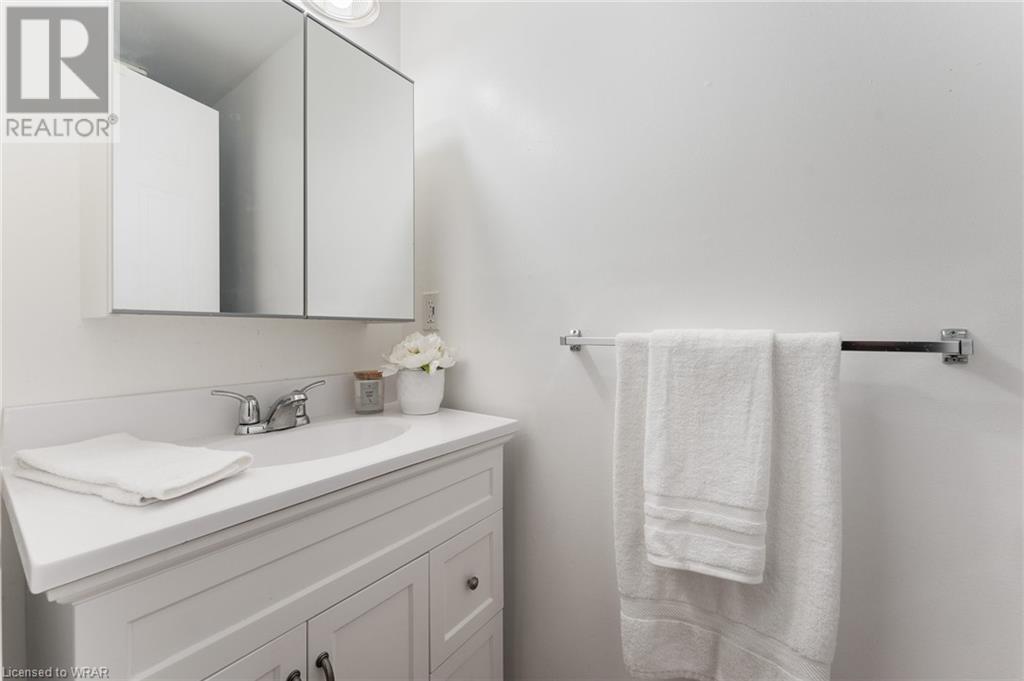 27 OAK Avenue Unit# A