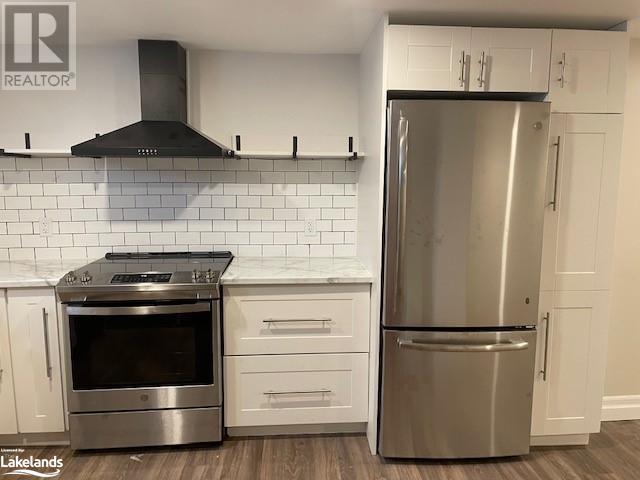 39 GIBBARD Crescent Unit# Lower Level